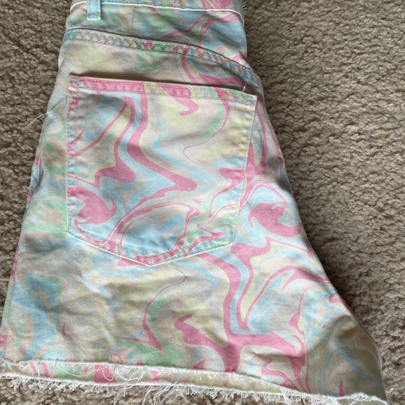 Zara High Rise Marble print shirts - Picture 6 of 7